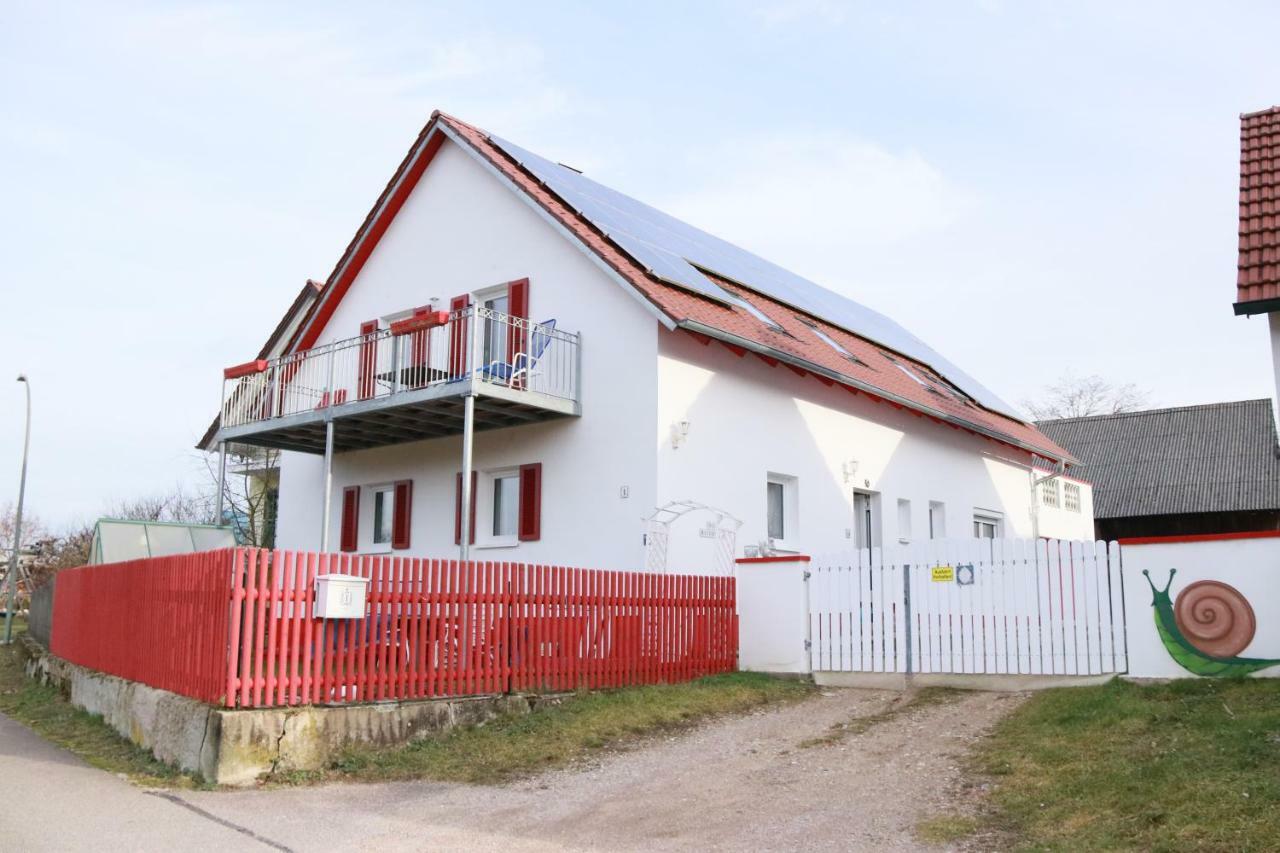 La Toskana Apartment Ihr Rueckzugsort Am Regen Zeitlarn Exterior photo